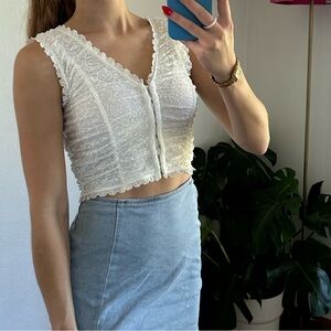white lace tank